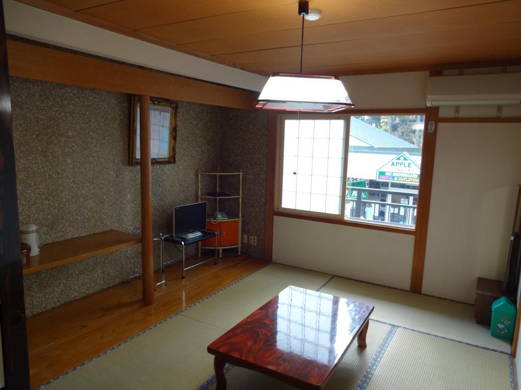 هاكوبا Ryokan Miyuki الغرفة الصورة
